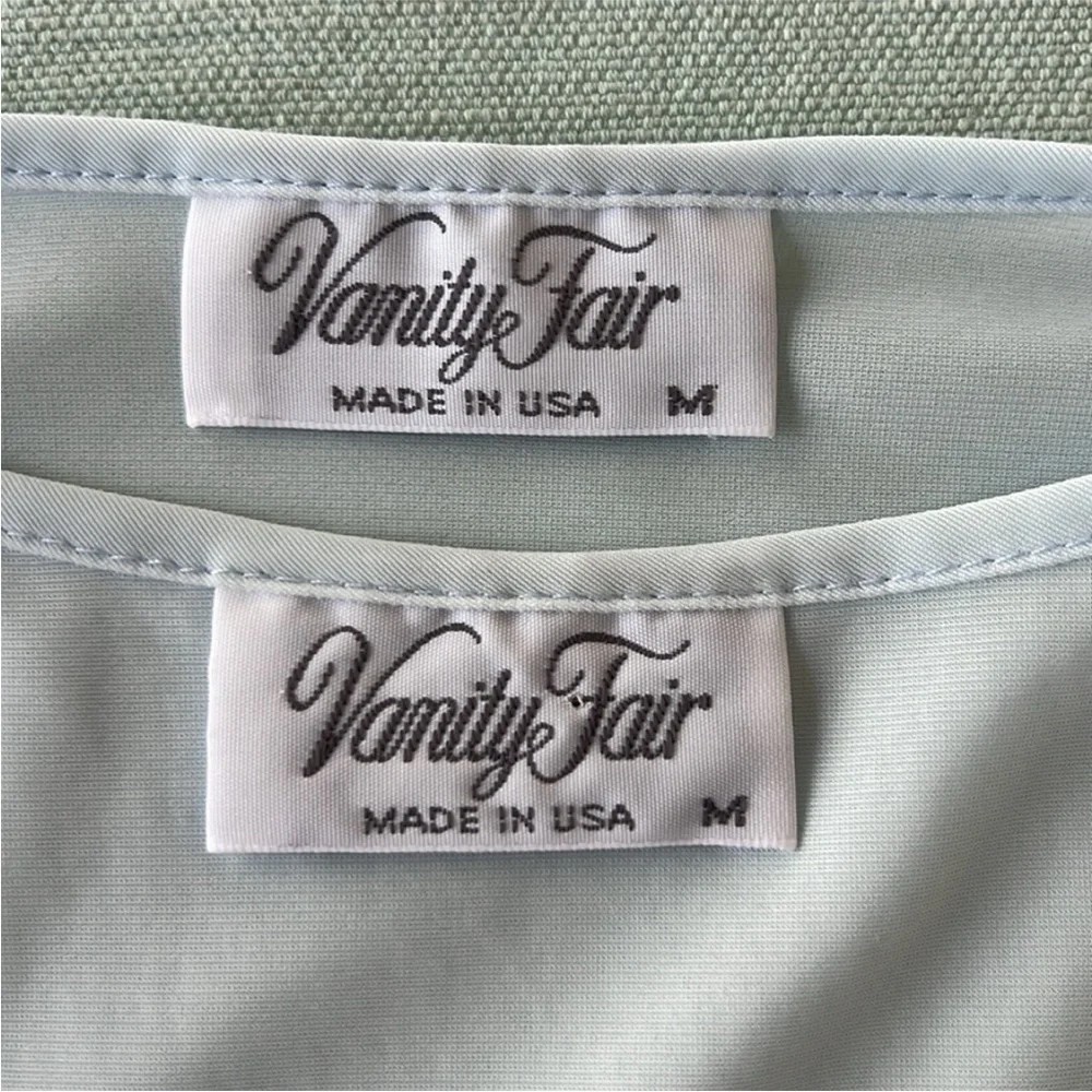 Vintage Vanity Fair Light Blue Nylon Lace Nightgown Robe Set M USA Made